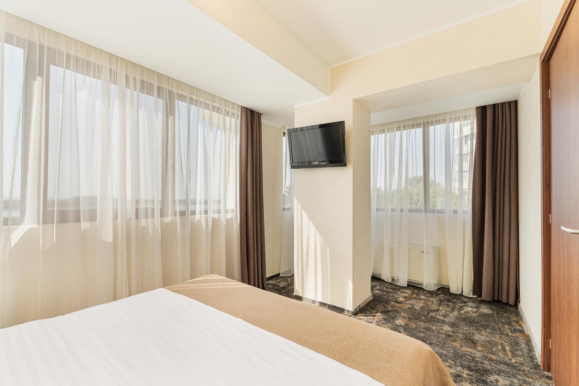 Faleza Hotel By Vega กาลาจิ ภายนอก รูปภาพ